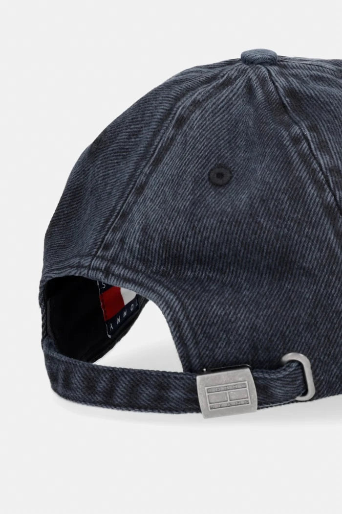 Tommy Jeans шапка с козирка мъжка от деним