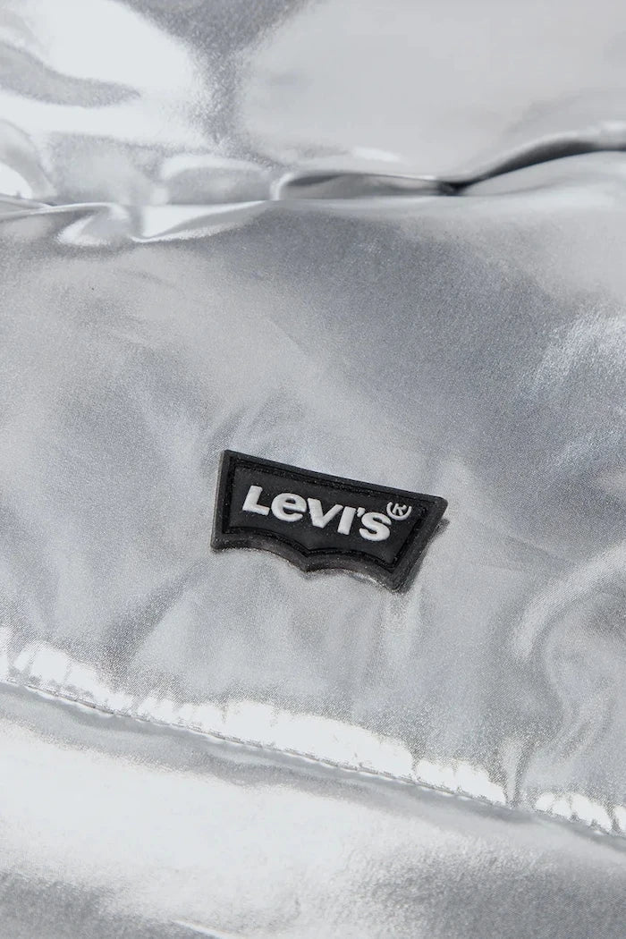 Levi's капитонирано дамско яке CORE BATWING PUFFER