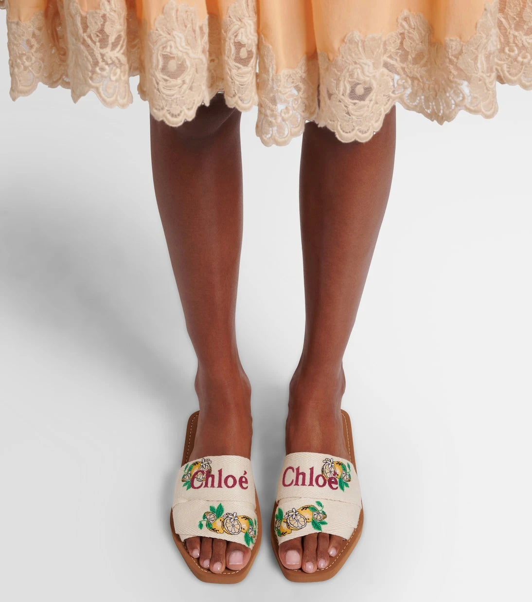 Chloé - Woody embroidered linen slides