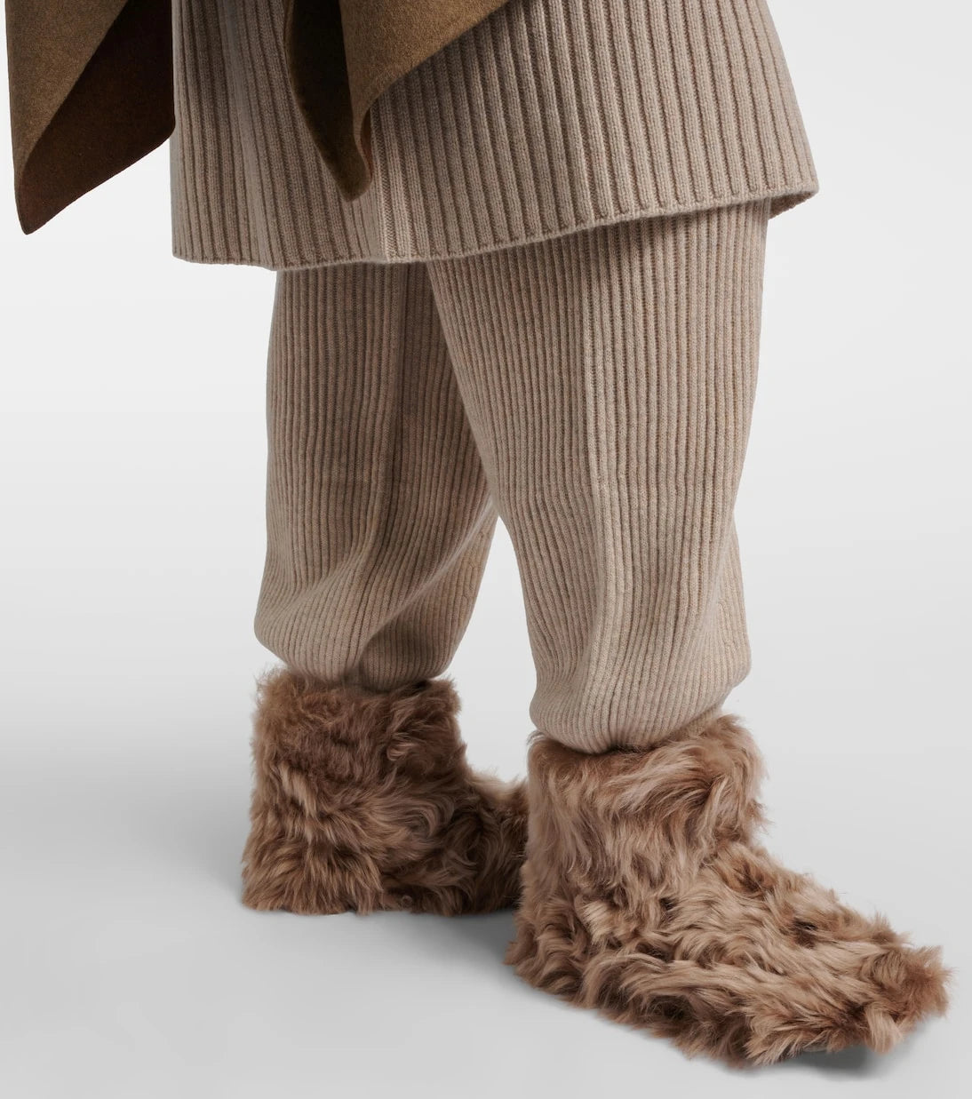 Christen - Big shearling ankle boots