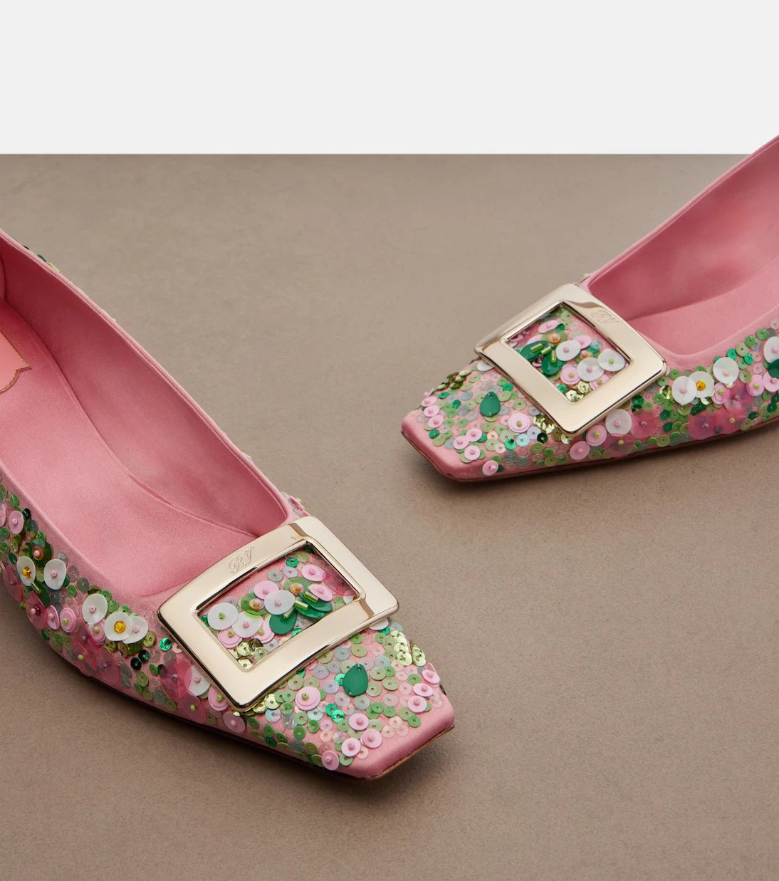 Roger Vivier - Belle Vivier beaded satin pumps