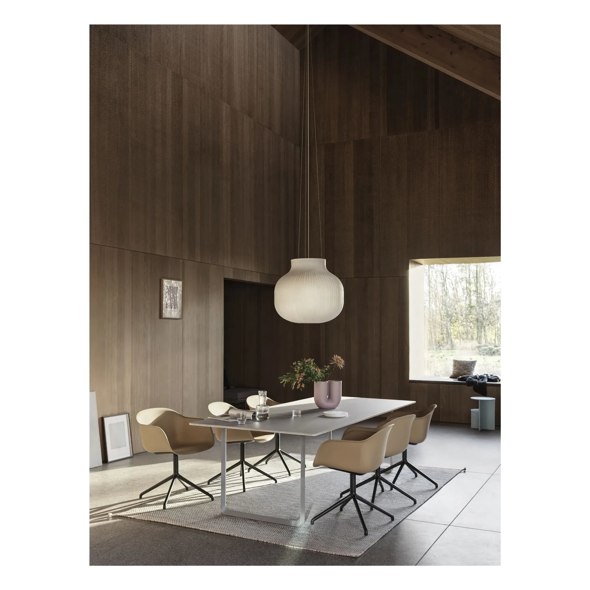 Muuto - Strand Closed suspension lamp, Benjamin Hubert | White