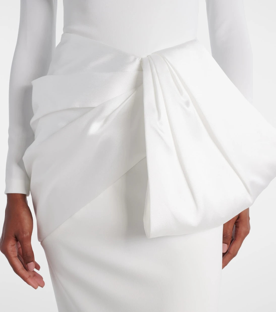 Solace London - Kori satin-trimmed gown