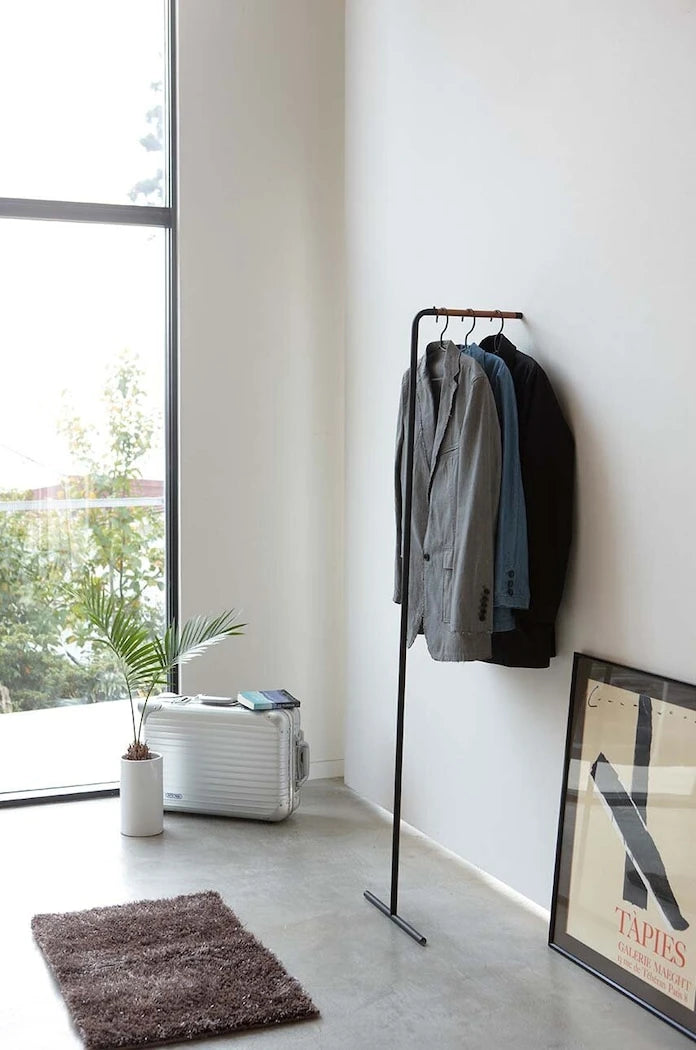 Закачалка Yamazaki Tower Slim Leaning
