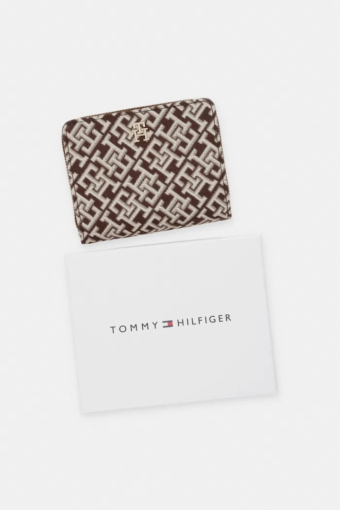 Tommy Hilfiger kadın cüzdanı