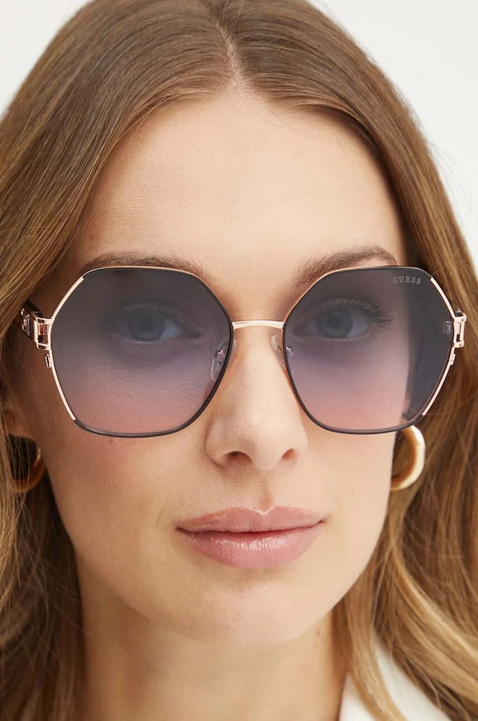 Слънчеви очила Guess
