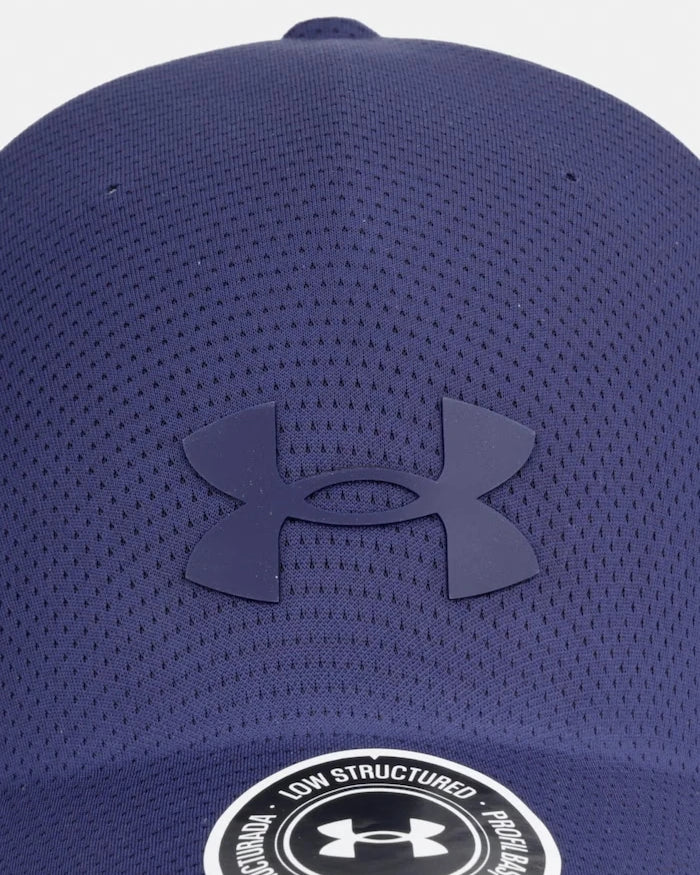 Under Armour siperli şapka