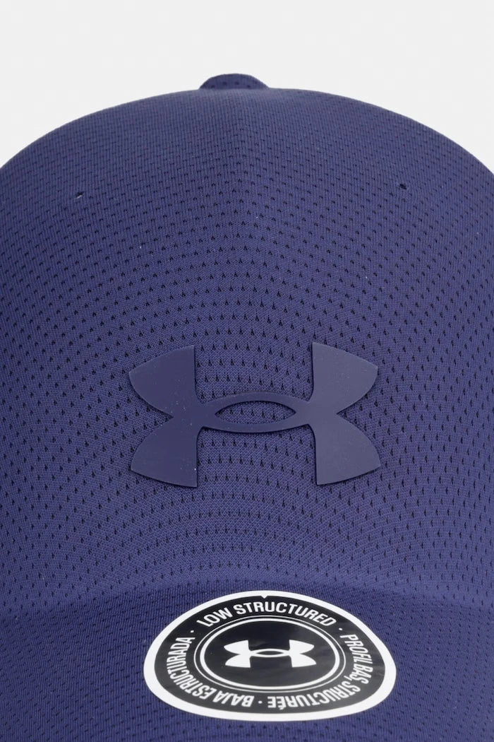 Under Armour шапка с козирка