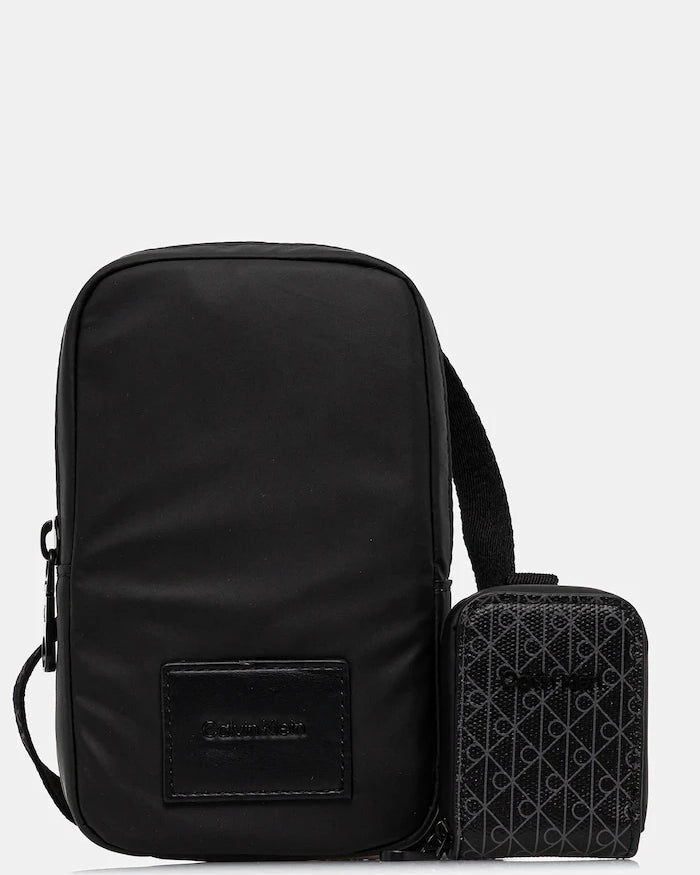 Calvin Klein Omuz Çantası