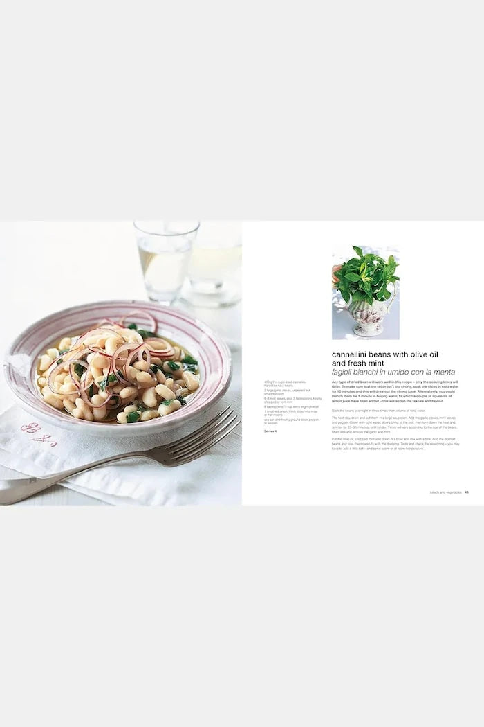 Книга home & lifestyle The Italian Kitchen by Maxine Clark, English