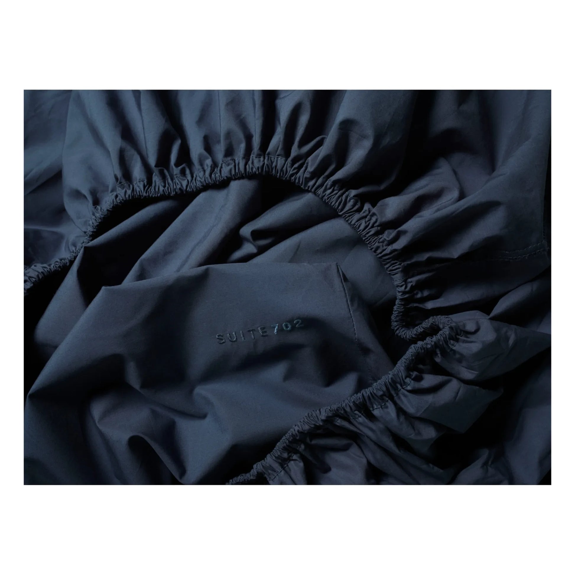 Suite 702 - Organic Percale Fitted Sheet | Navy blue