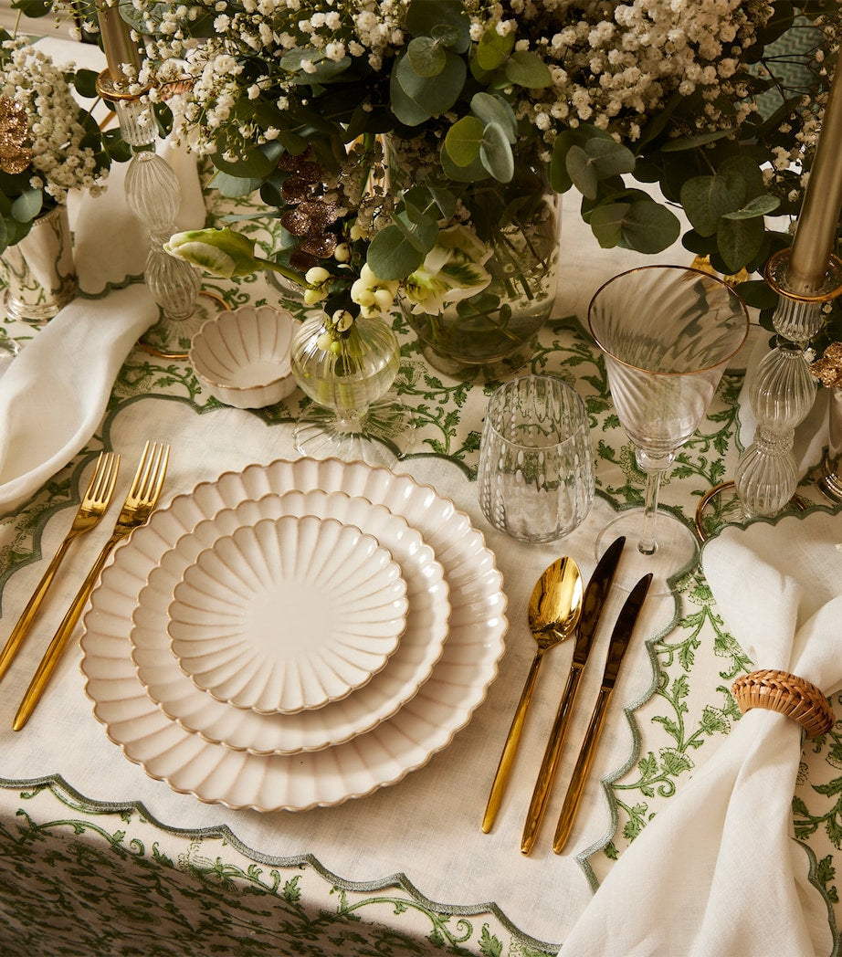 Set of 4 Shell Bread Plates (16cm) CREAM