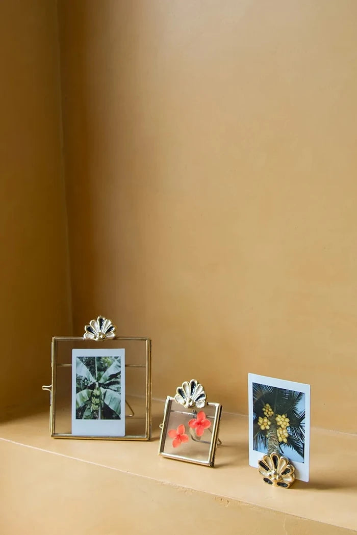 Doing Goods фоторамка стояща месингова 7,5 x 5,5 x 0,8 cm
