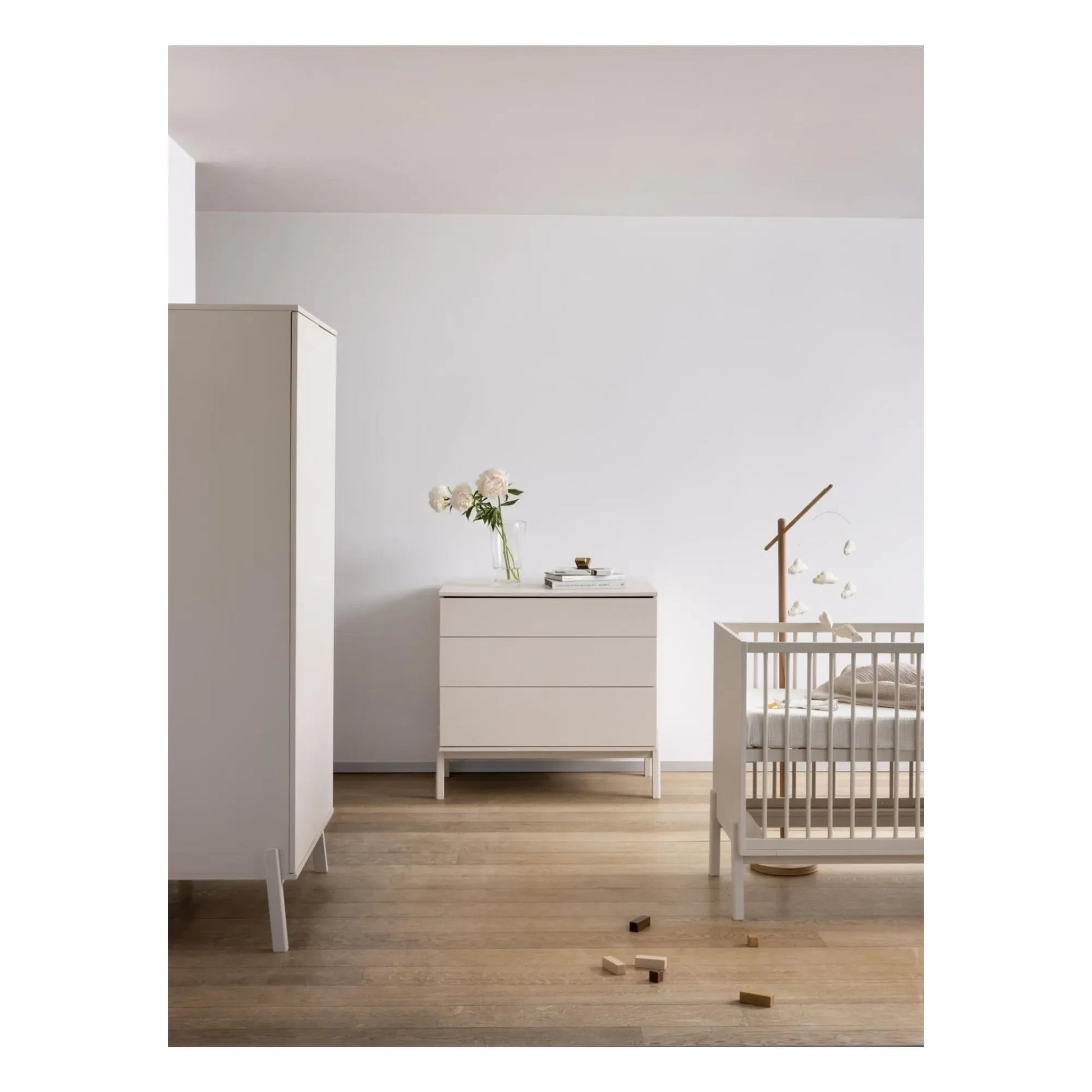 Quax - Ashi chest of drawers | Clay