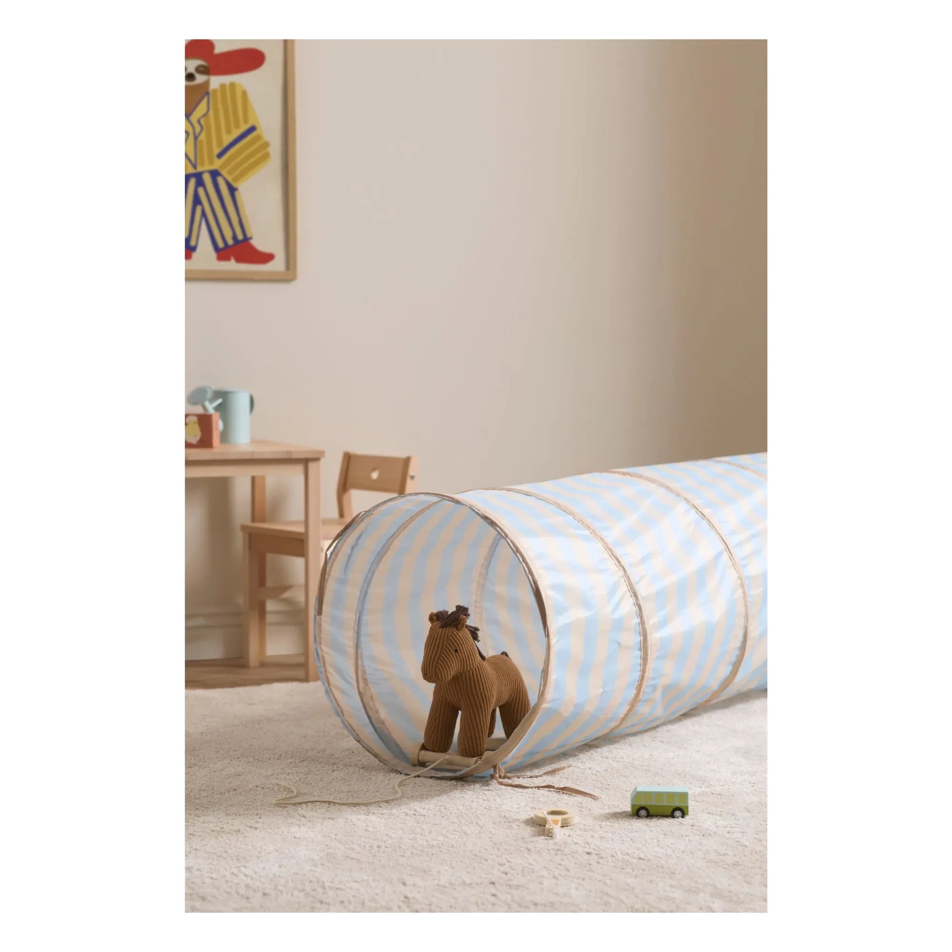 Kid's Concept - Striped tunnel