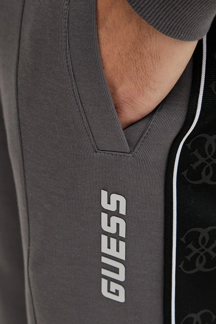 Guess pamuklu erkek spor pantolon MICKEY