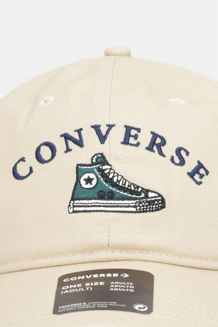 Шапка с козирка Converse