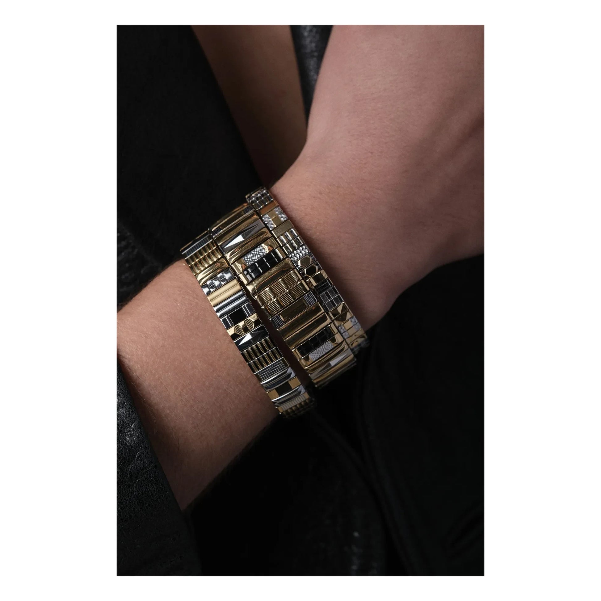 Sigal - SIG 14 bracelet | Black/Gold/Silver