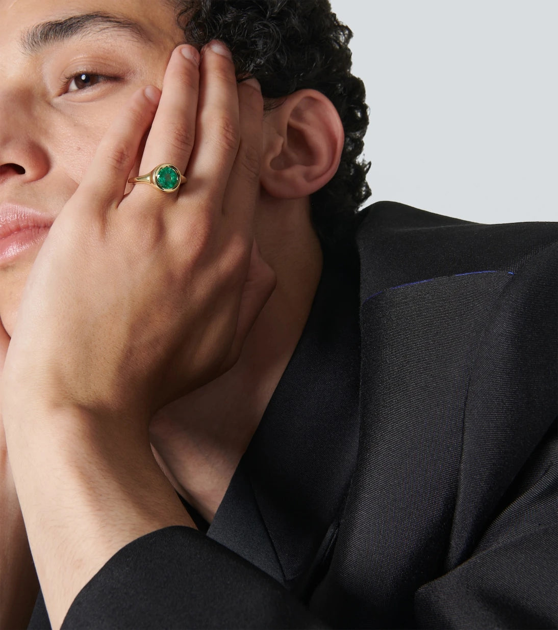 Octavia Elizabeth - Lenny 18kt gold ring with emerald