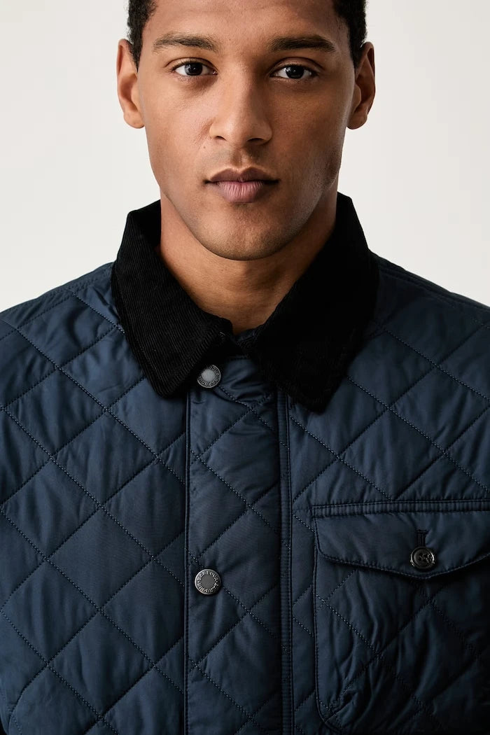 Barbour Hornby Erkek Kapitone Mont