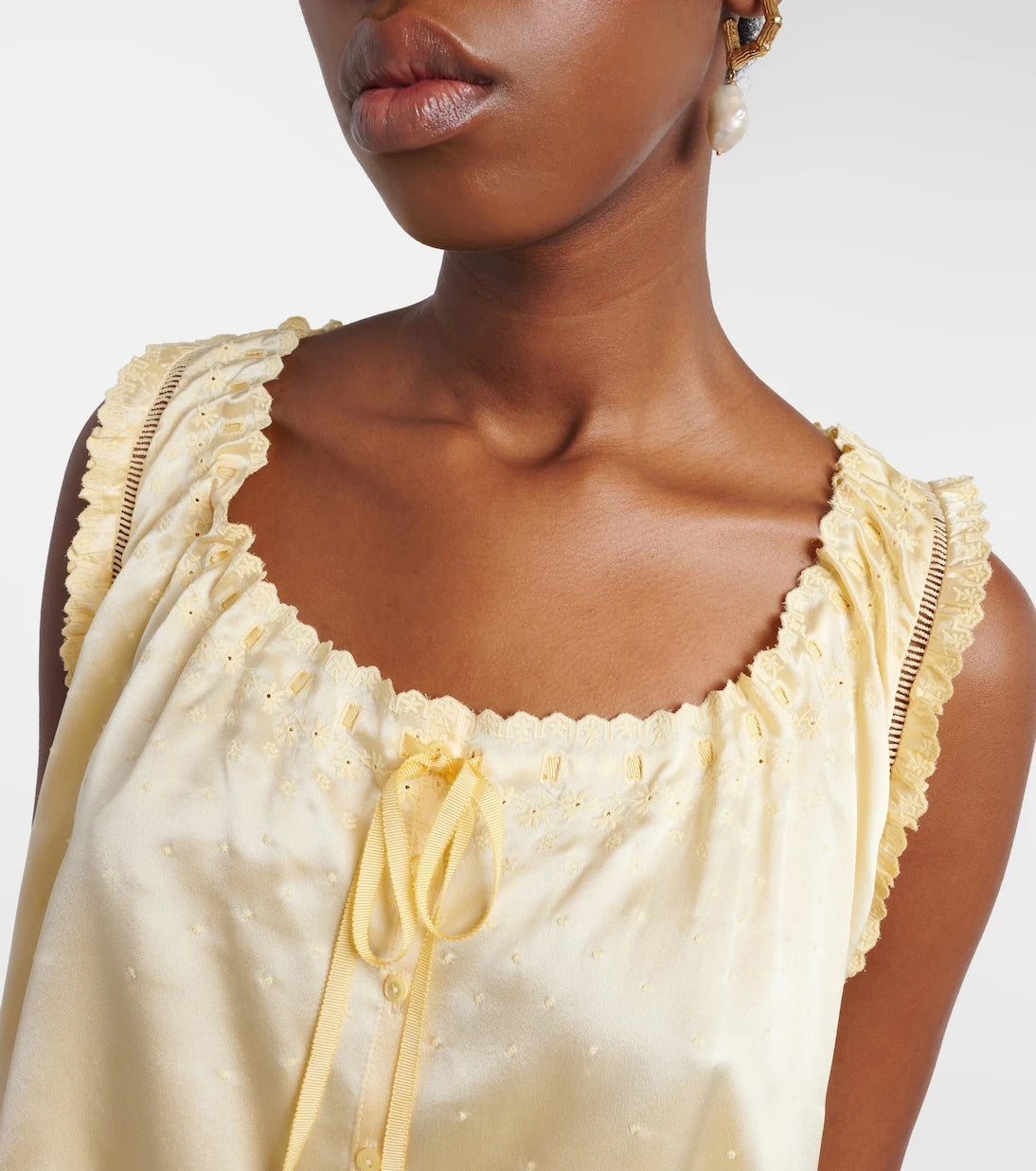 Dôen - Toulouse lace-trimmed embroidered silk top