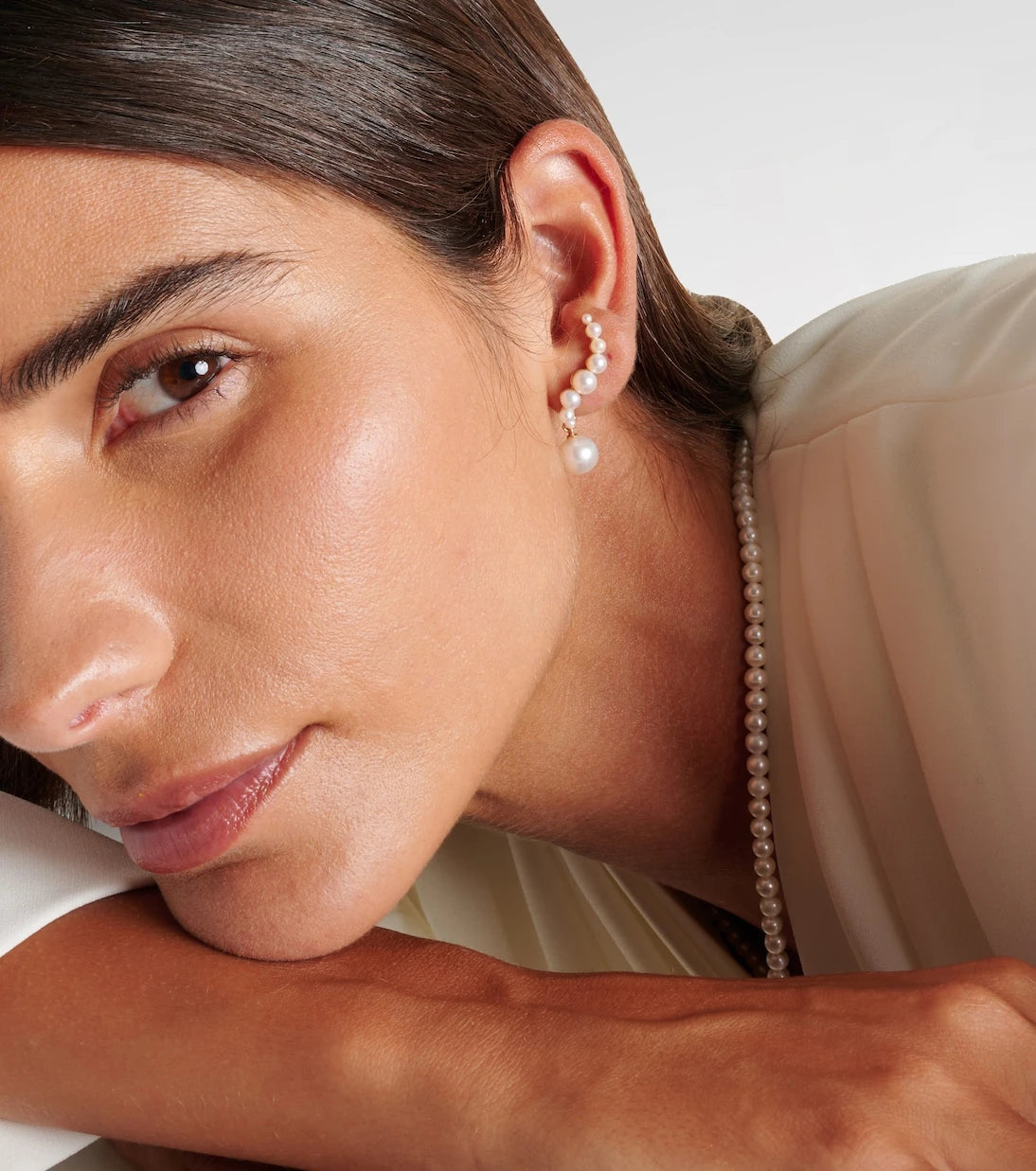 Mateo - 14kt gold drop earrings with pearls