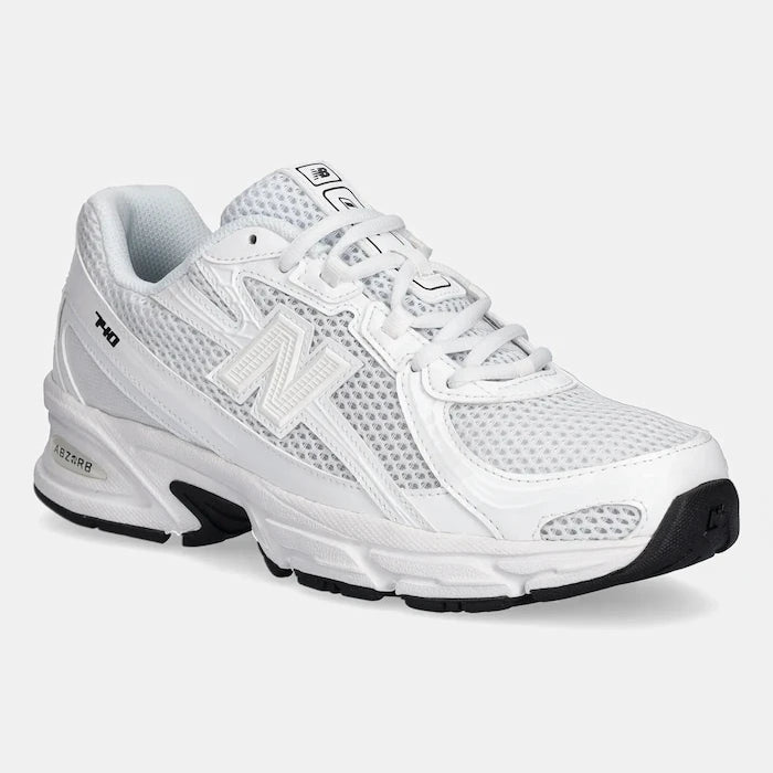 Маратонки New Balance 740