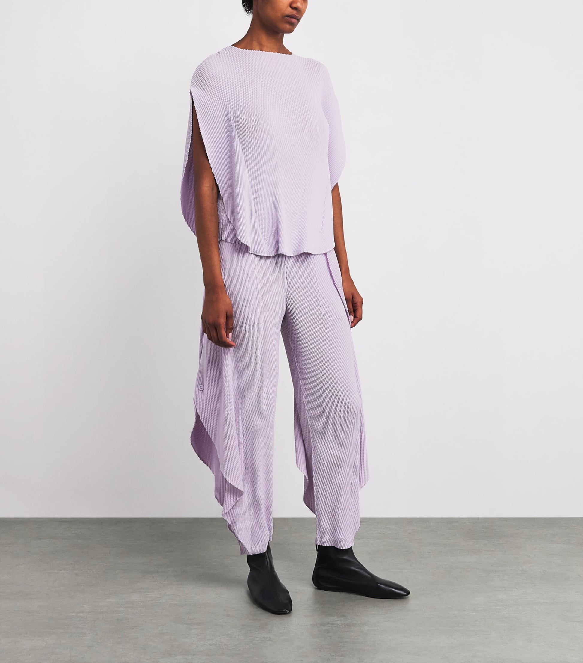 Purple Orbicular Pleats Top