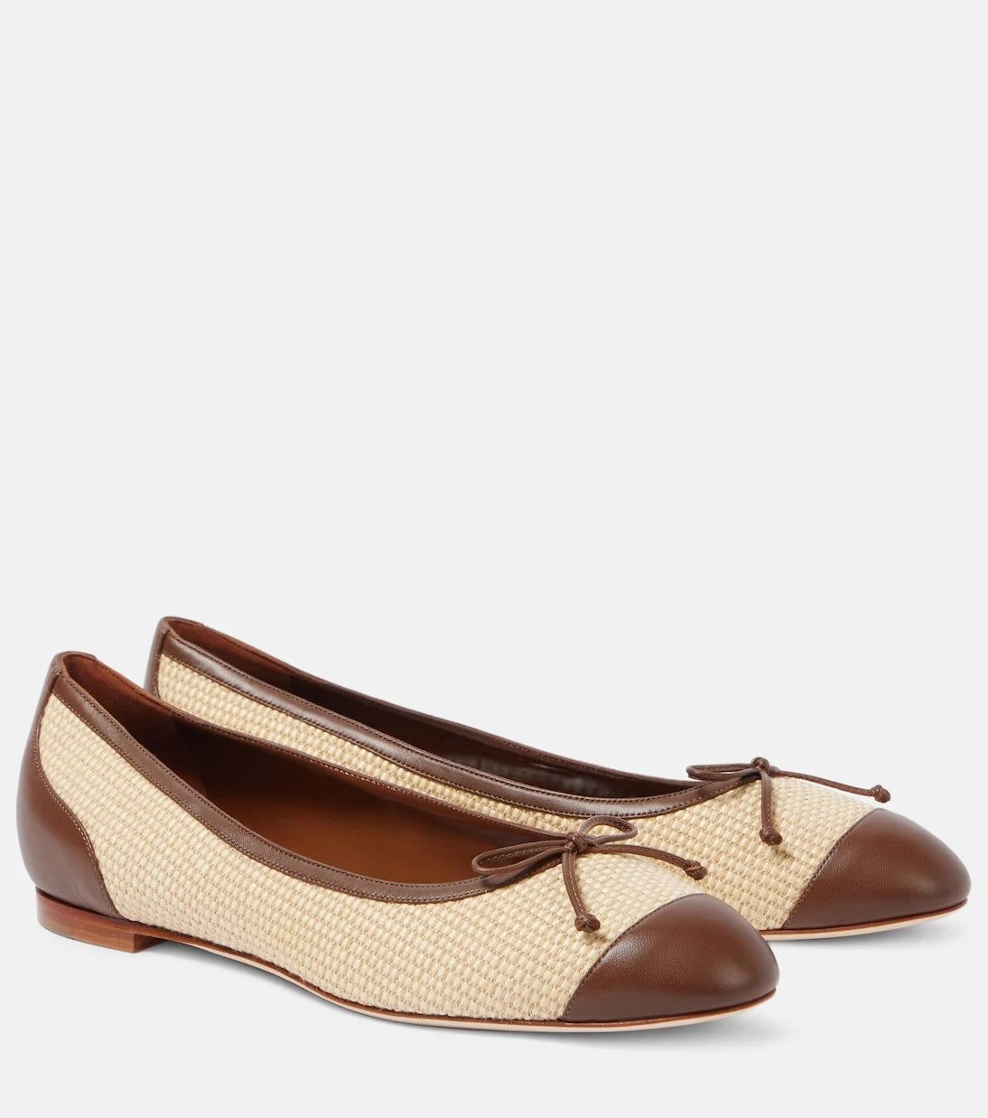 Manolo Blahnik - Capbl raffia ballet flats