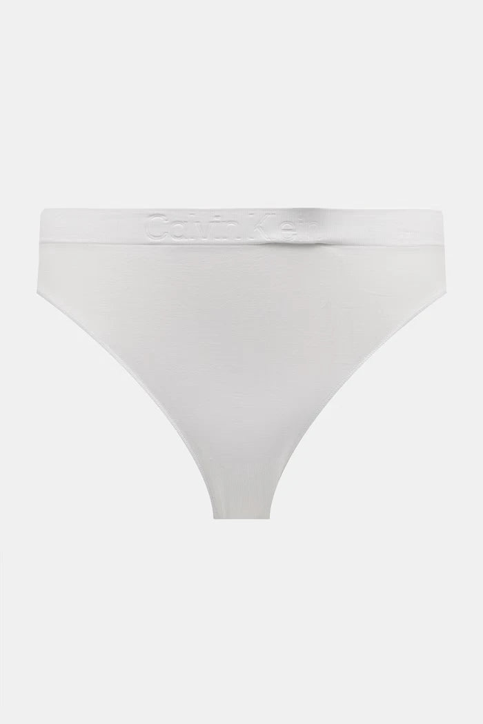 Calvin Klein Underwear kadın string külot 3’lü
