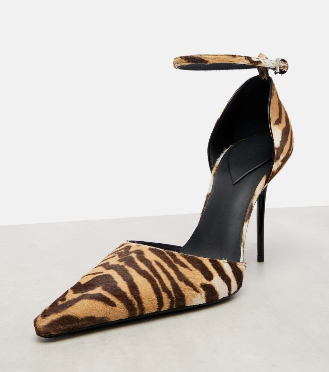 Alaïa - 90 tiger-print calf hair pumps