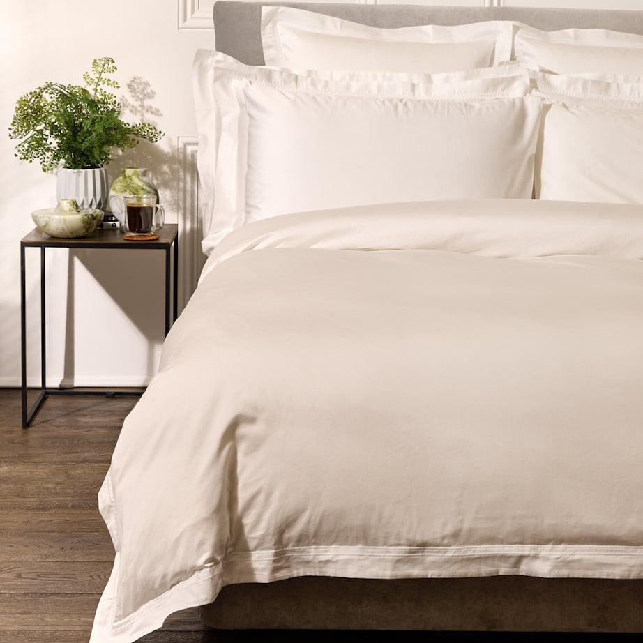 Brompton II Super King Fitted Sheet (180cm x 200cm)