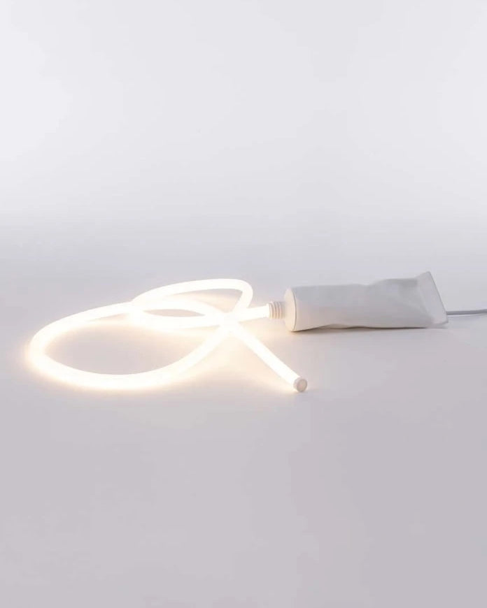 Led Lamba Seletti Daily Glow Toothpaste