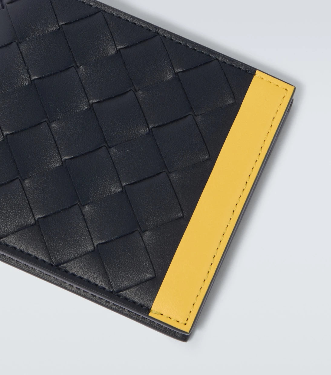 Bottega Veneta - Intrecciato leather bifold wallet