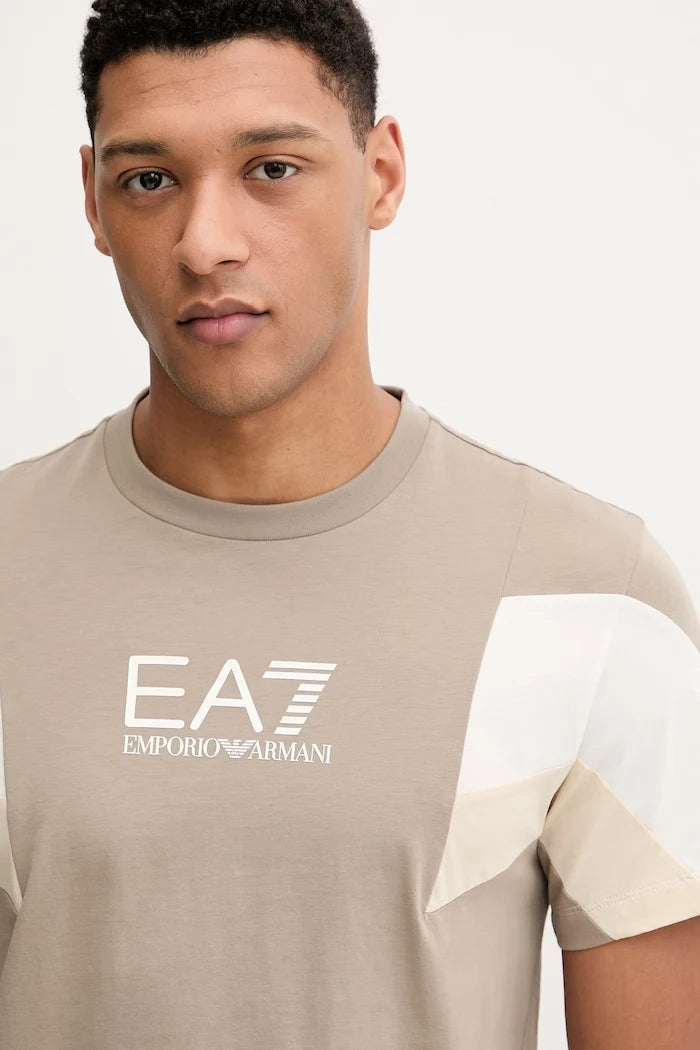 Памучна тениска EA7 Emporio Armani