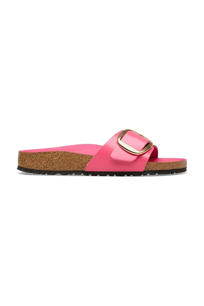Birkenstock düz tabanlı deri kadın terlik