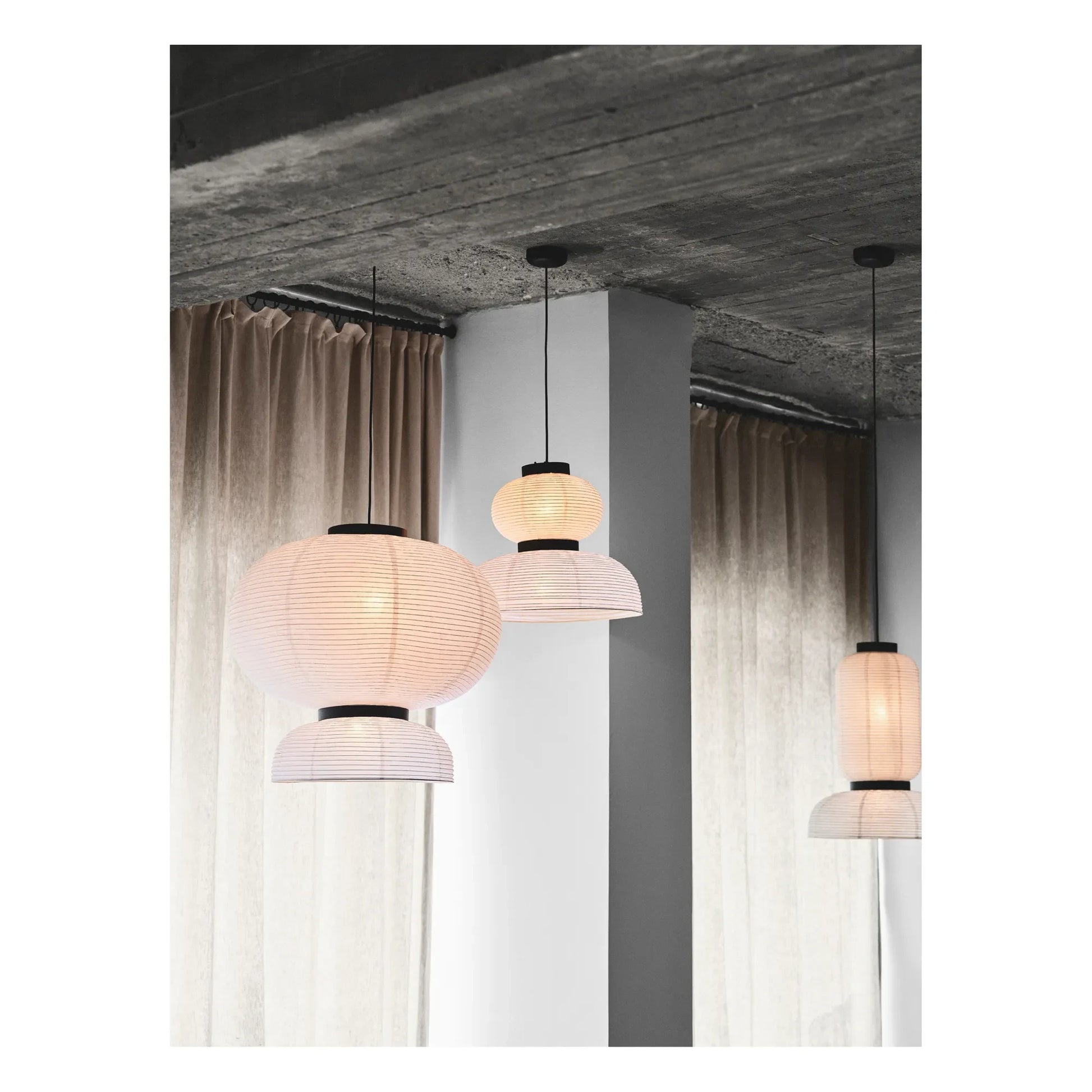 & Tradition - Formakami Pendant Lamp JH3 - Jaime Haynon | White