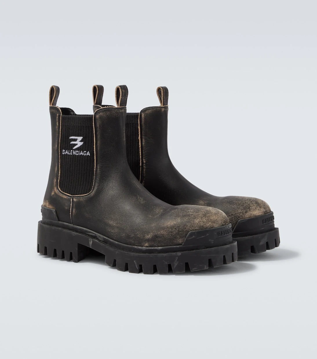 Balenciaga - Strike distressed leather Chelsea boots