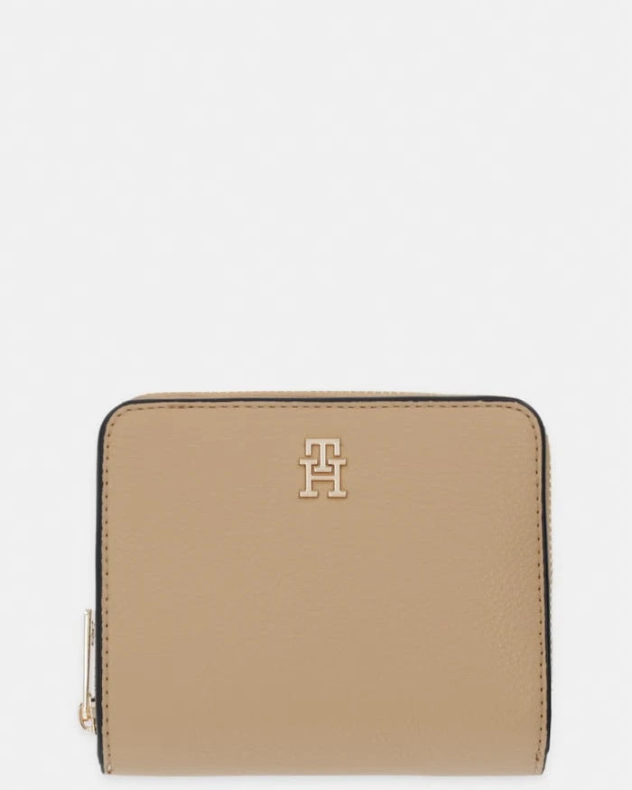 Tommy Hilfiger kadın suni deri cüzdan