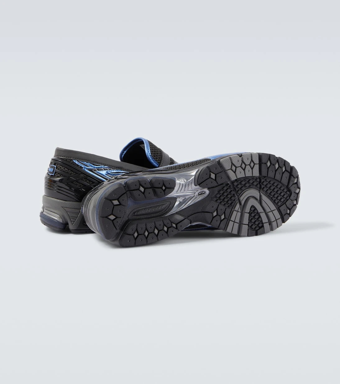 New Balance - حذاء سنيكرز لوفر 1906 من الشبك والجلد