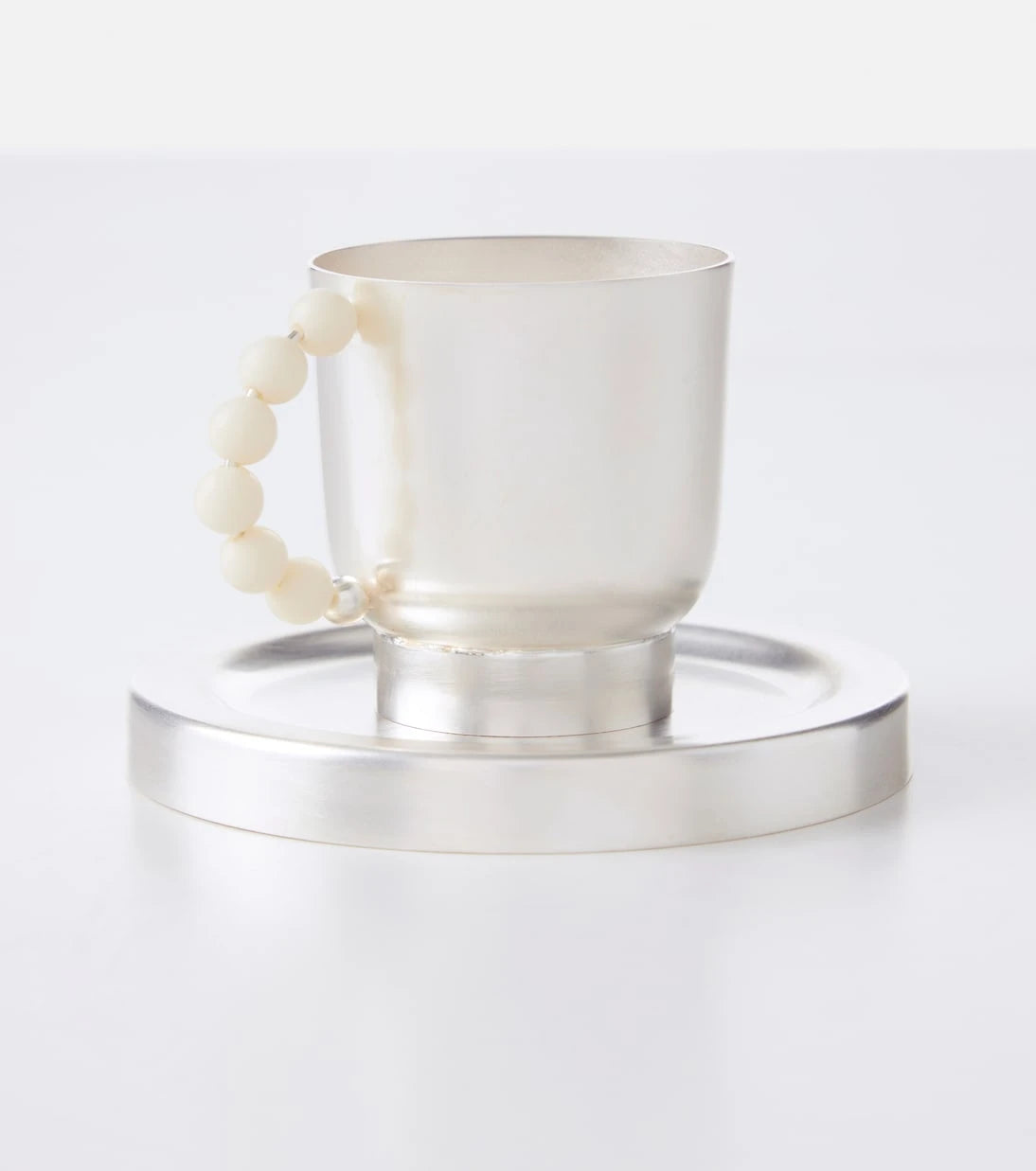 Natalia Criado - Perlina teacup and saucer set