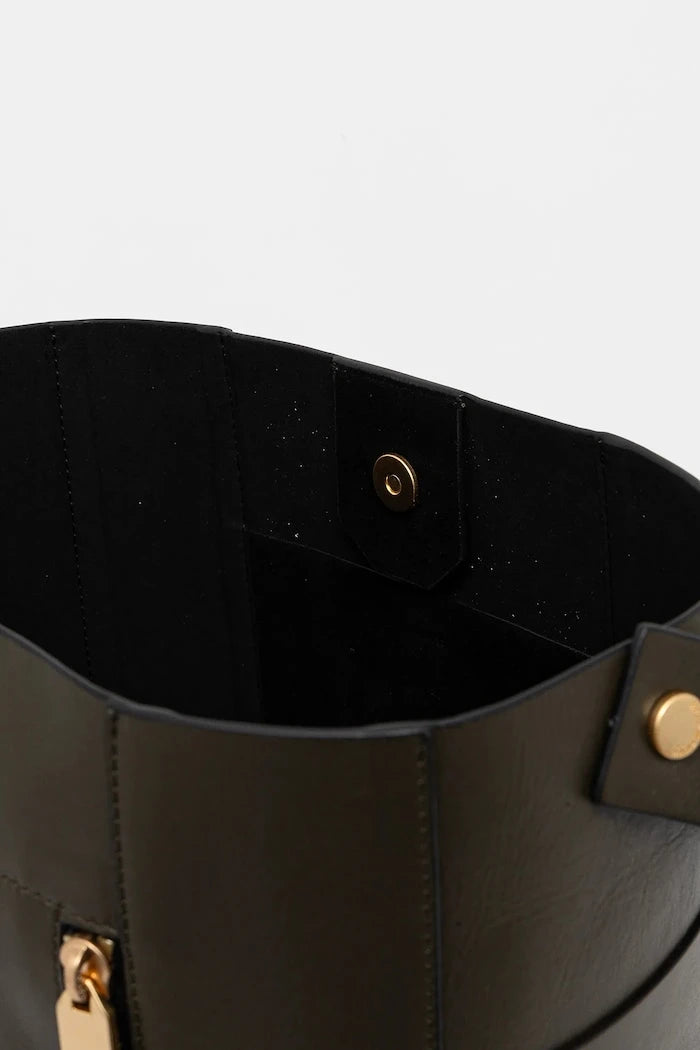 Кожена чанта AllSaints ALBA HOBO