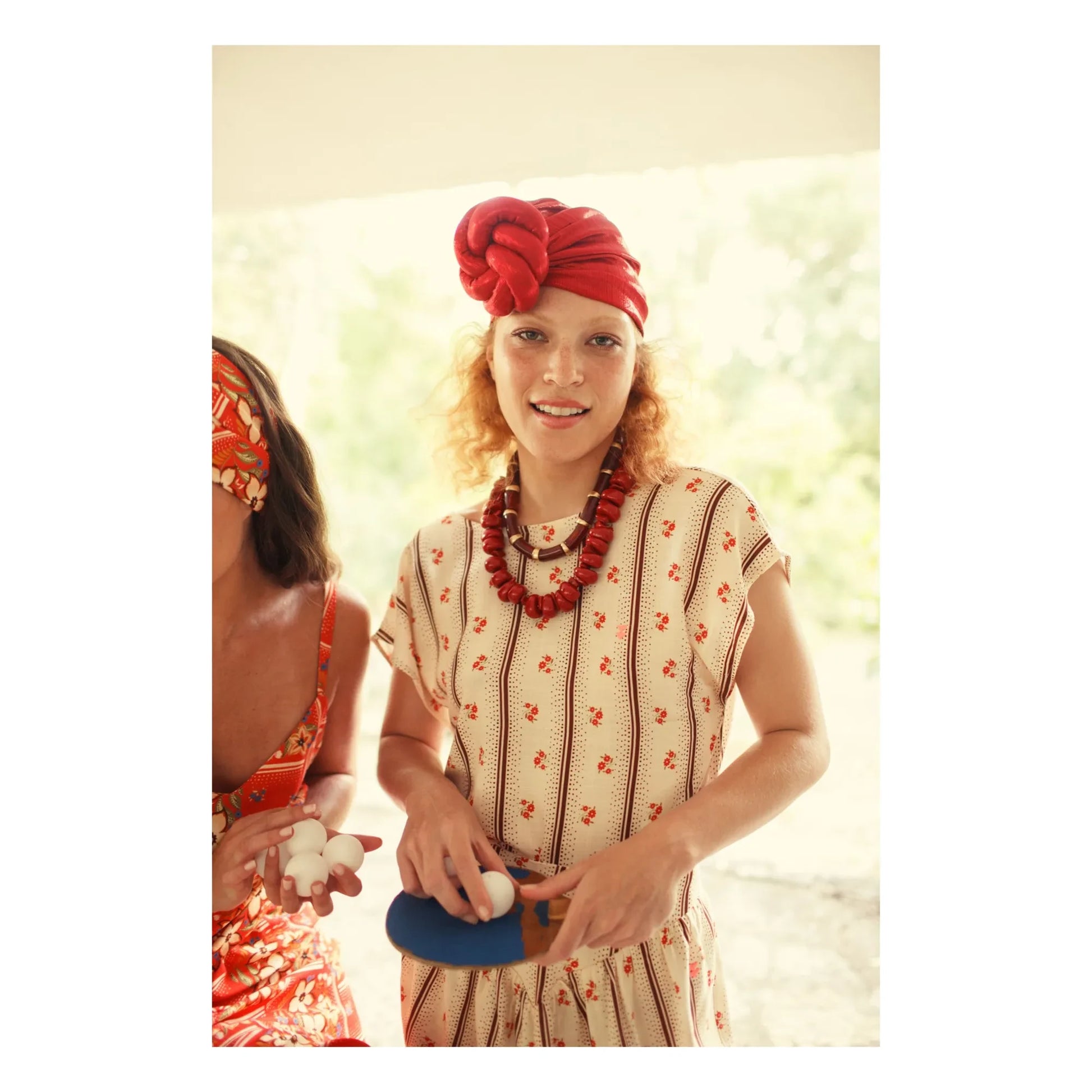 Sisters Department - Floral sleeveless blouse | Ecru