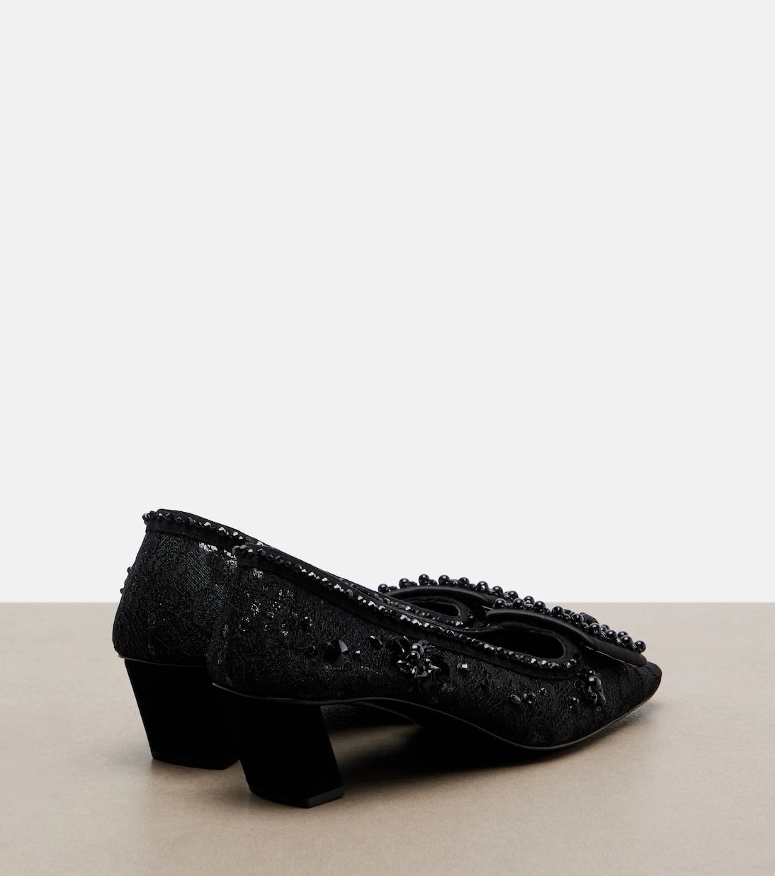 Roger Vivier - Belle Vivier embellished lace pumps