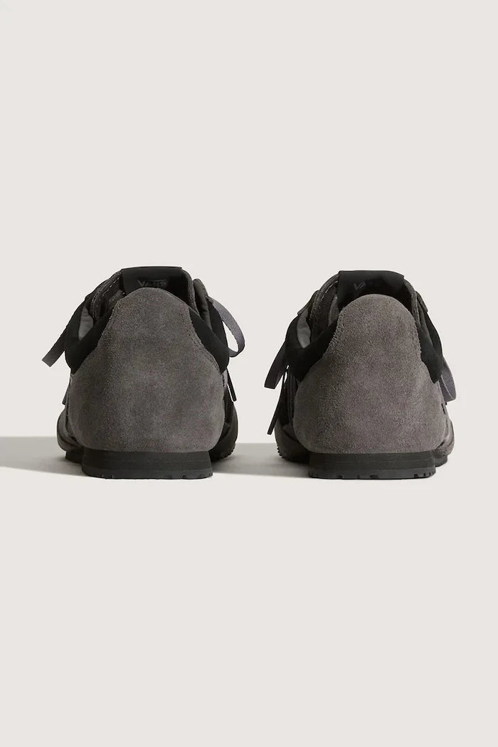 Vans LX SLP Trainer маратонки от велур