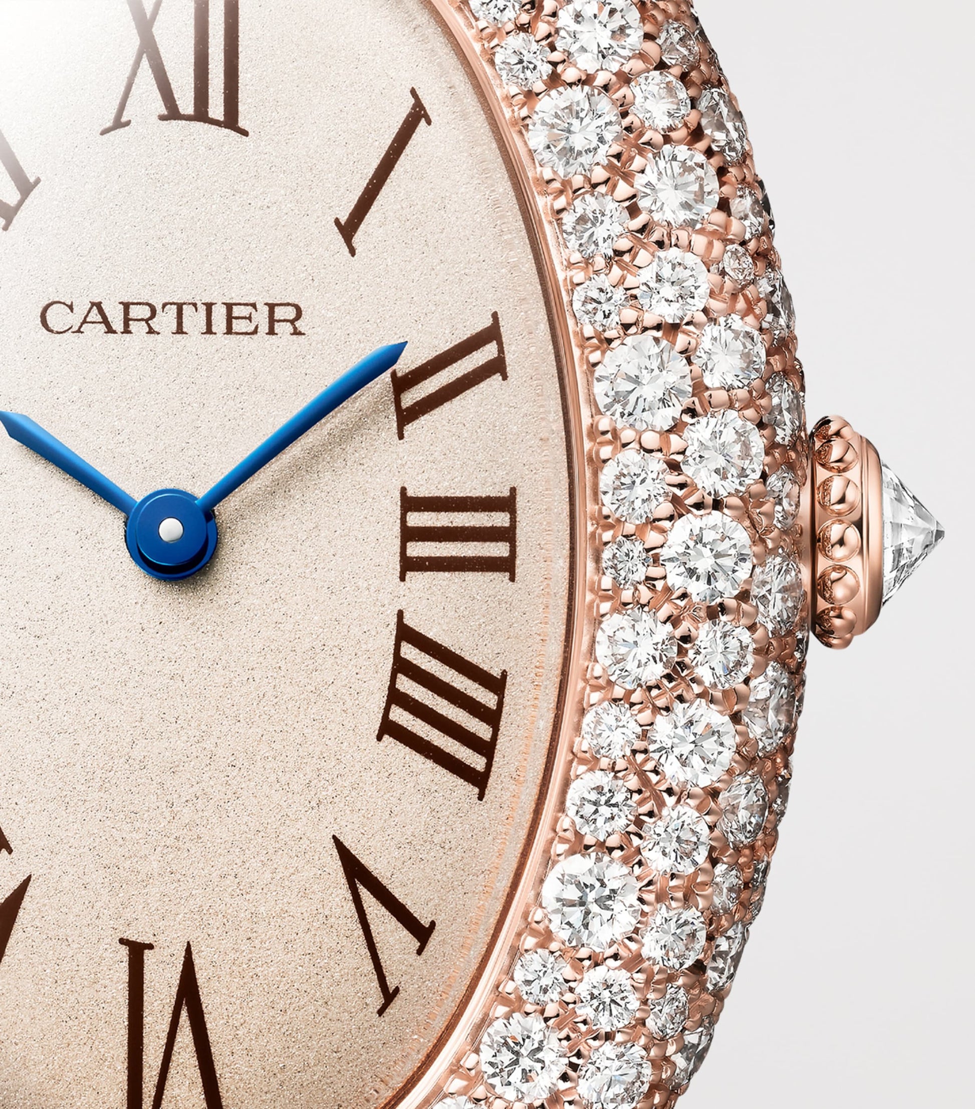 Small Yellow Gold and Diamond Baignoire Watch 23.1mm