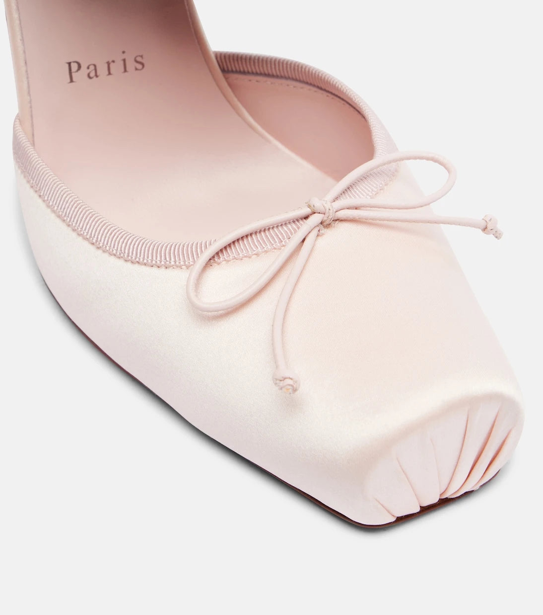 Christian Louboutin - حذاء كاسيا 100 بكعب عالي من الساتان