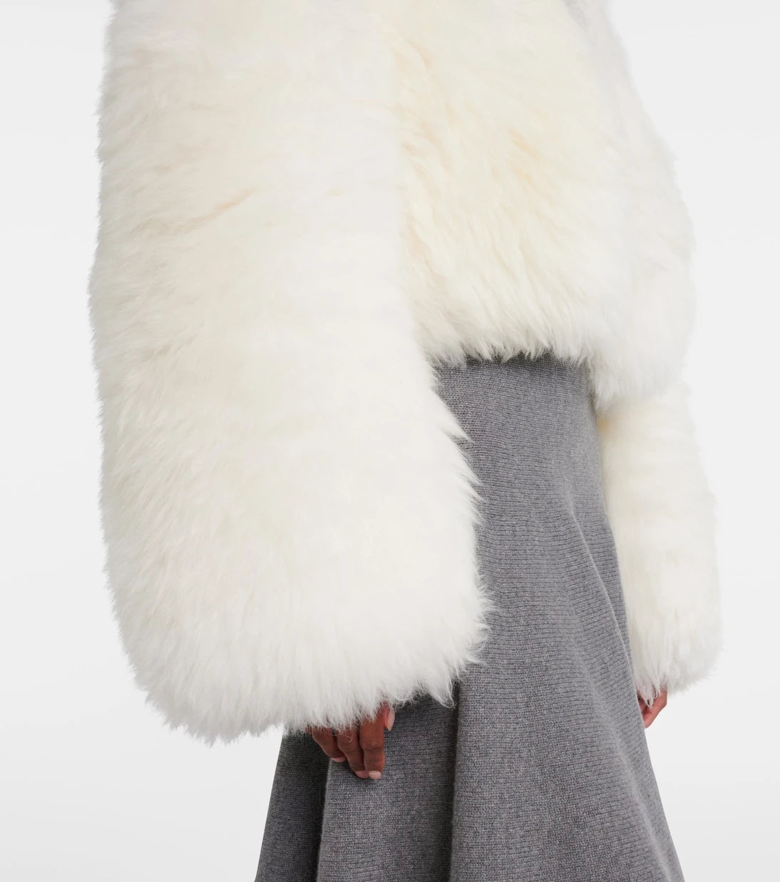 Alaïa - Cropped shearling jacket