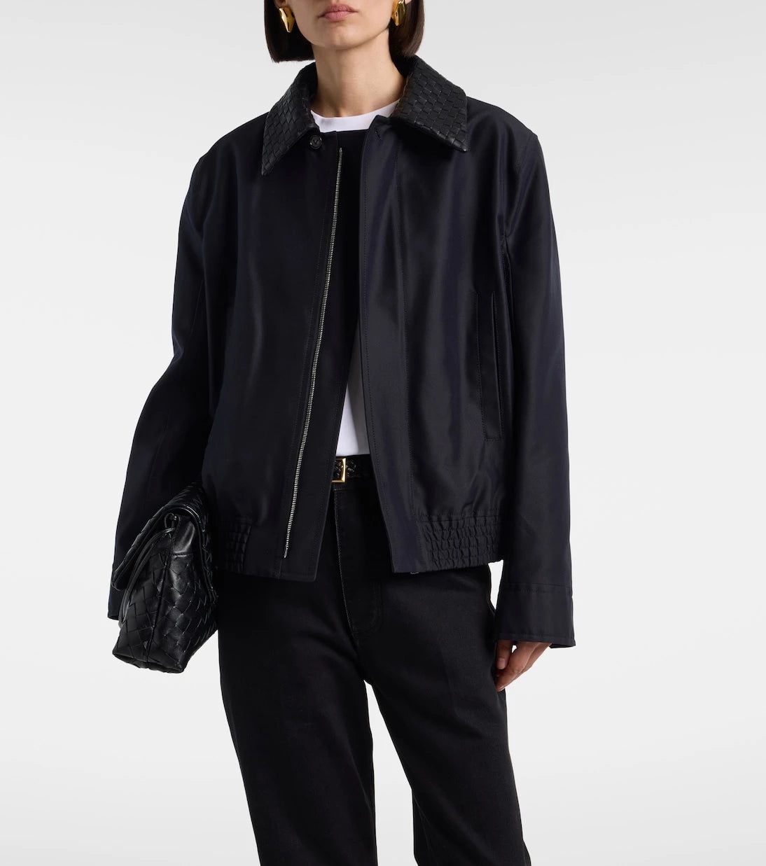 Bottega Veneta - جاكيت قماش بتفاصيل جلد إنترتشياتو