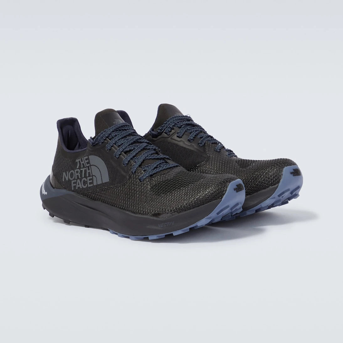 The North Face - حذاء الجري Soukuu Vectiv Sky الرياضي من x Undercover